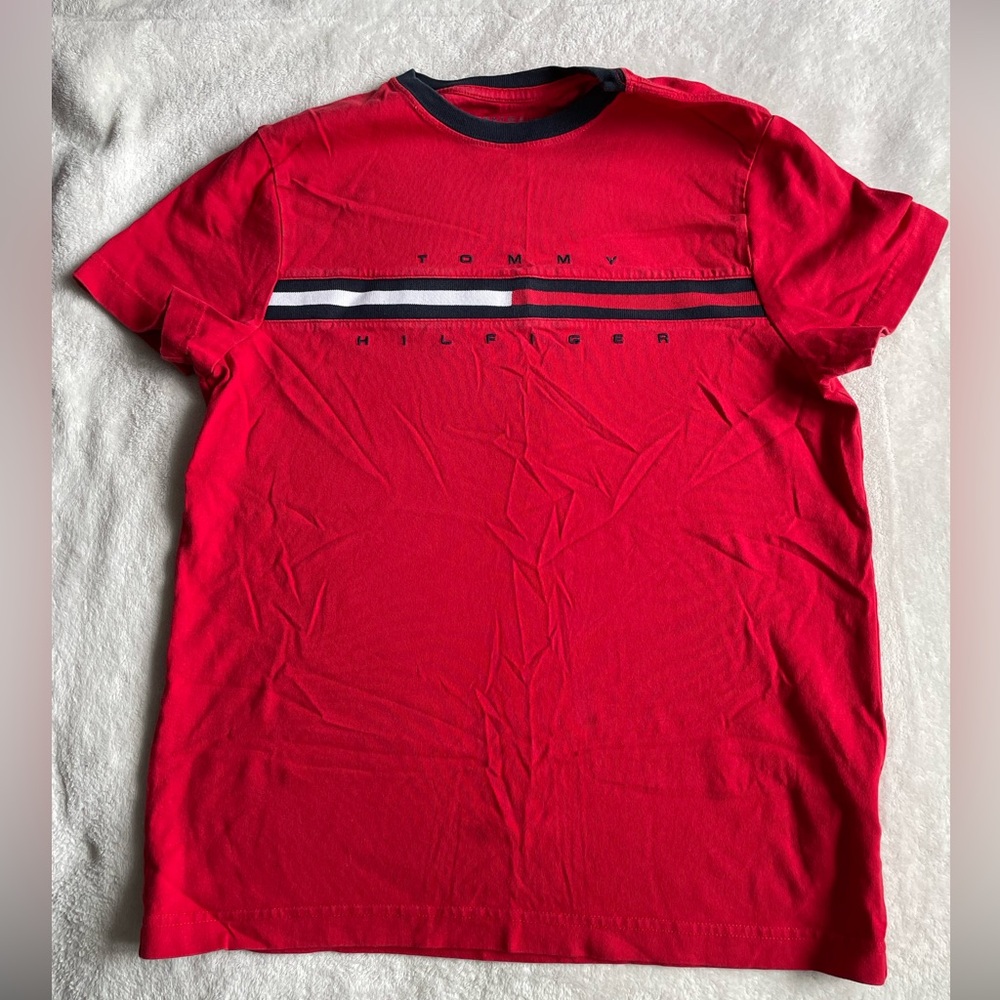 Tommy Hilfiger tshirt